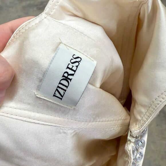 IZIDRESS rhinestone bedazzled sparkly satin mini prom homecoming formal dress - Picture 7 of 7